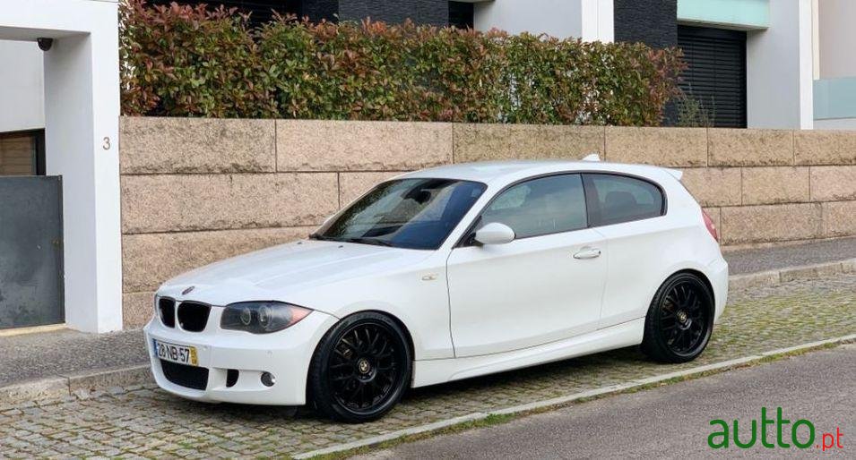 2009' BMW 118 M photo #3