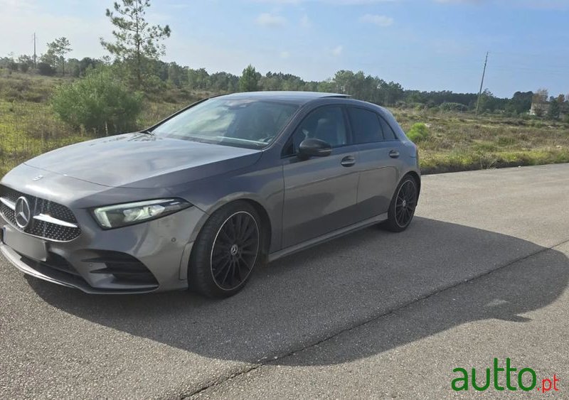 2020' Mercedes-Benz Classe A photo #2