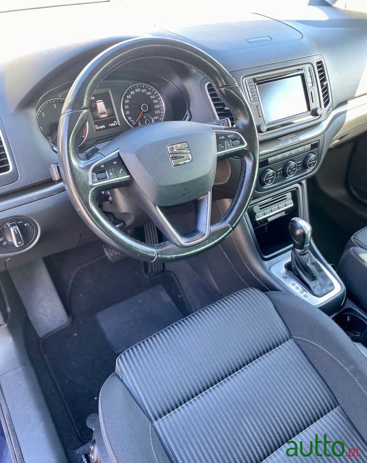 2017' SEAT Alhambra photo #6