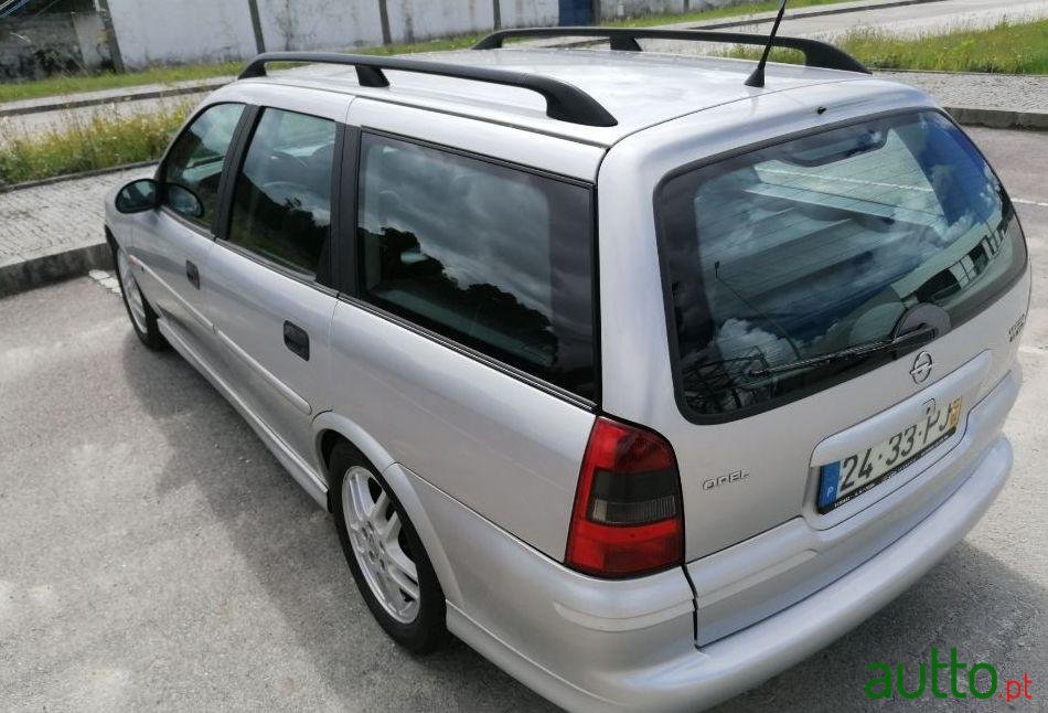 2000' Opel Vectra Caravan photo #2