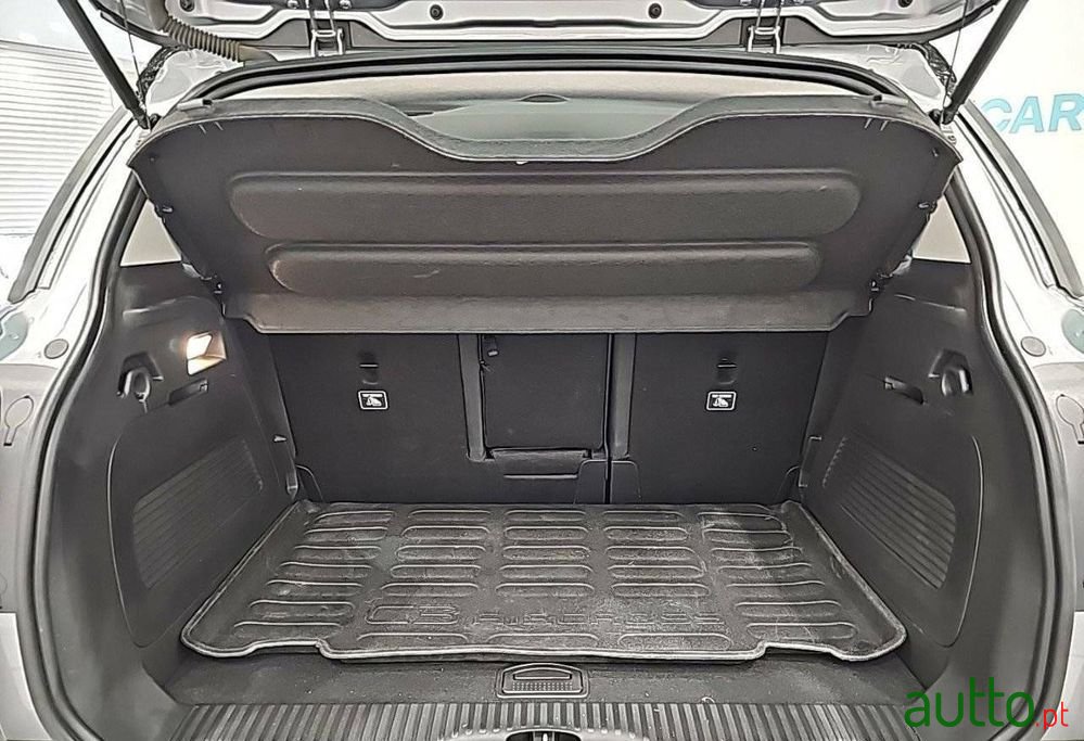 2022' Citroen C3 Aircross photo #6