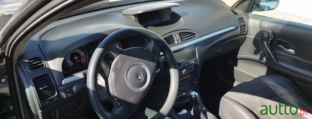 2007' Renault Laguna 2.0 Dci Confort photo #3