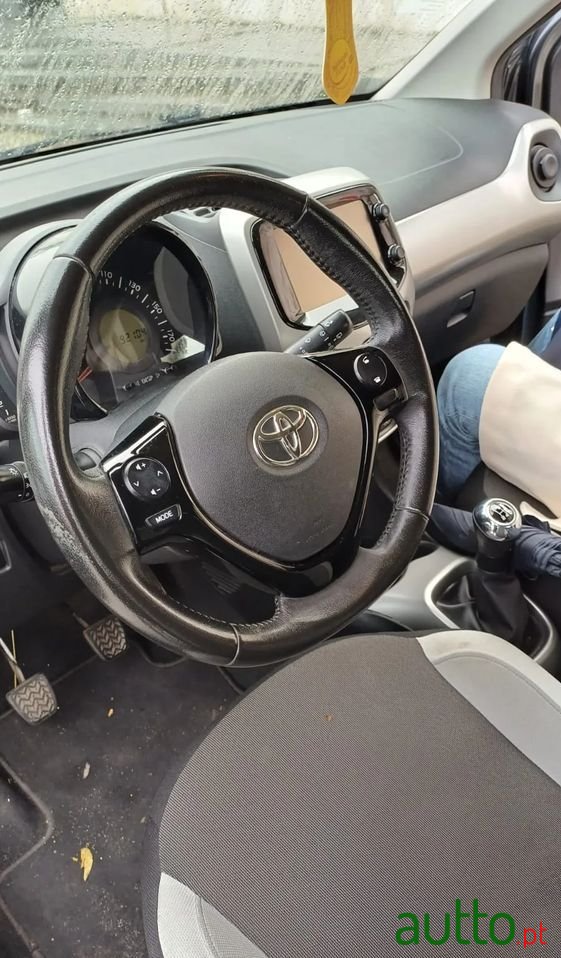 2018' Toyota Aygo 1.0 photo #5