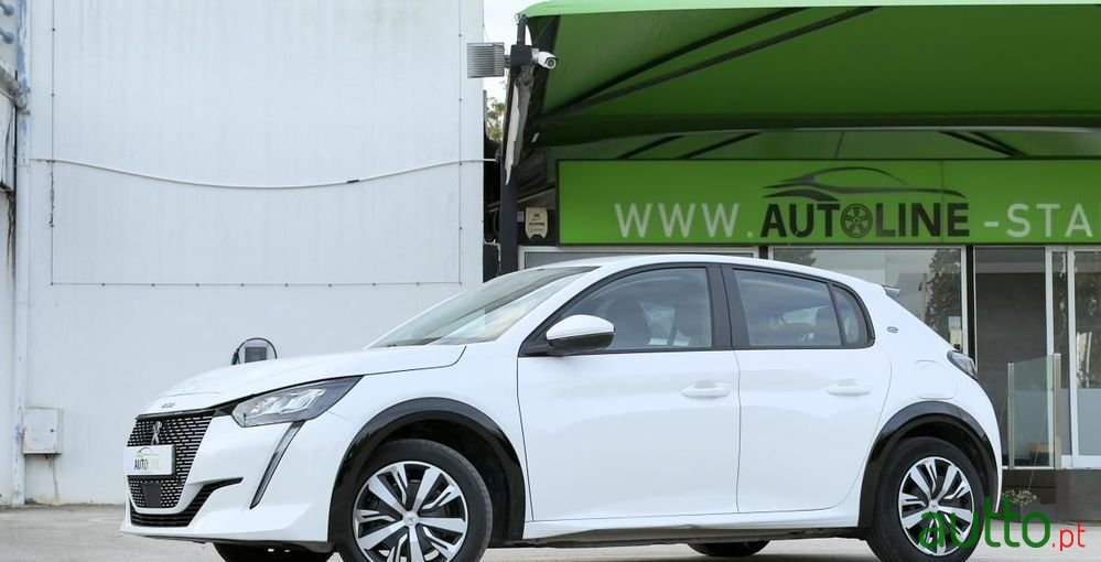2020' Peugeot e-208 photo #2