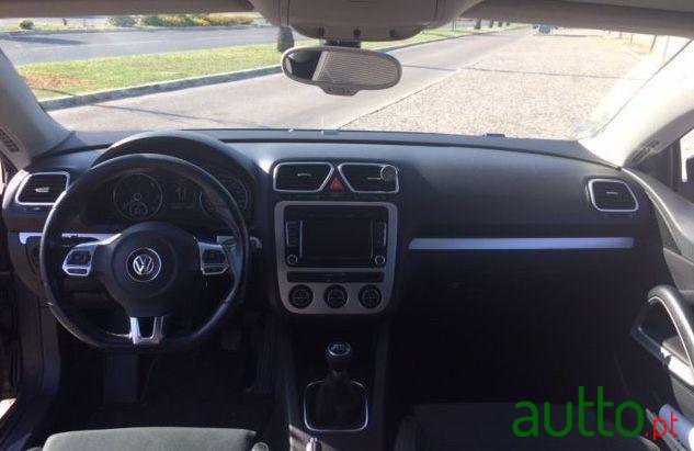 2006' Volkswagen Scirocco photo #4