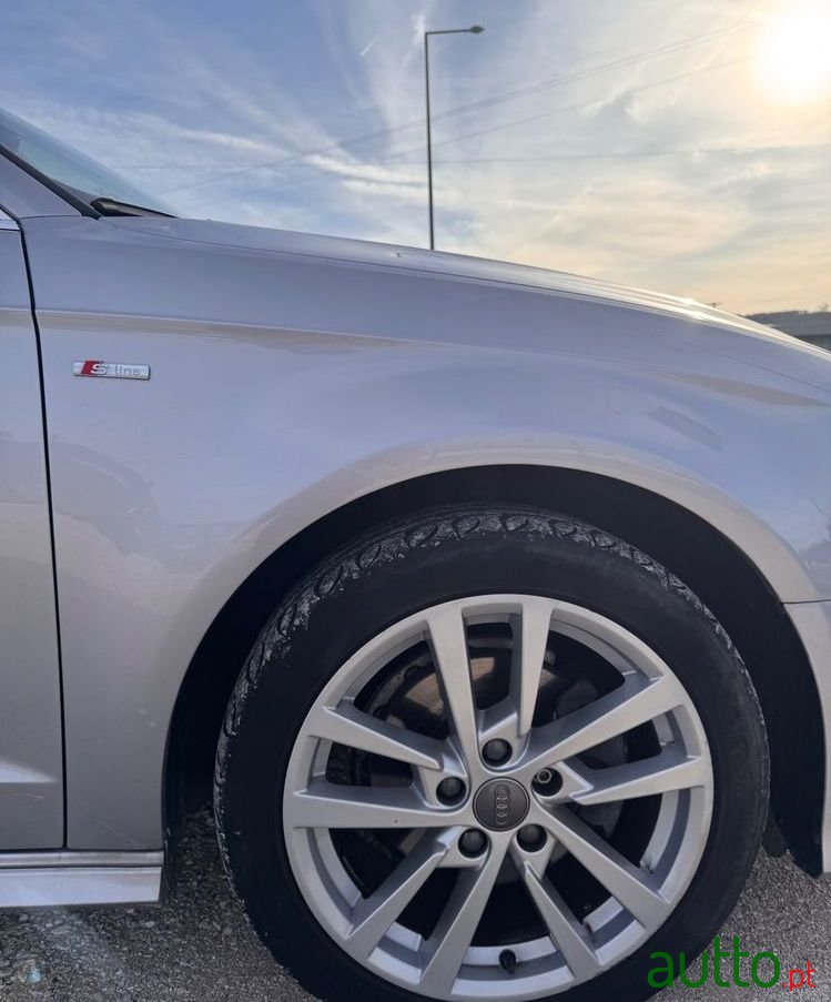 2019' Audi A3 Sportback photo #4