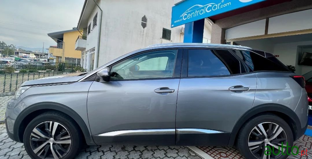 2019' Peugeot 3008 photo #4