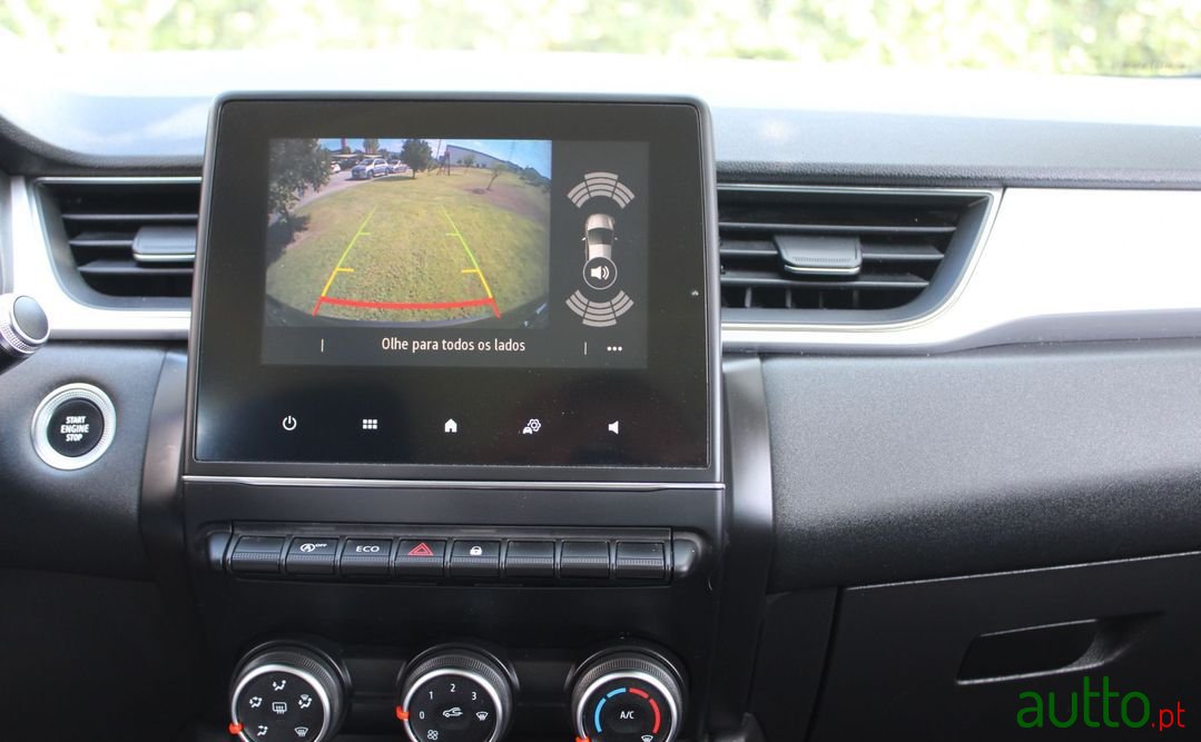 2020' Renault Captur photo #4