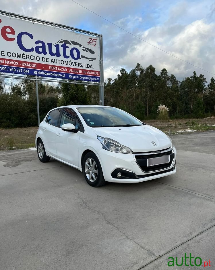 2016' Peugeot 208 photo #4