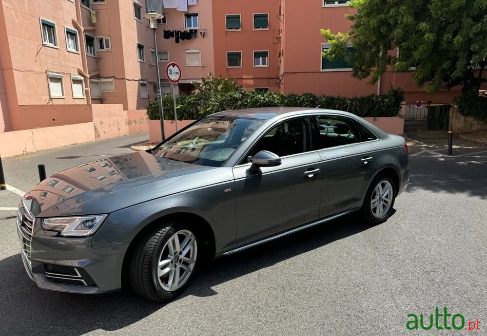 2018' Audi A4 S Tronic photo #4