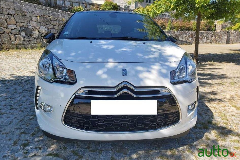 2014' Citroen DS3 photo #1