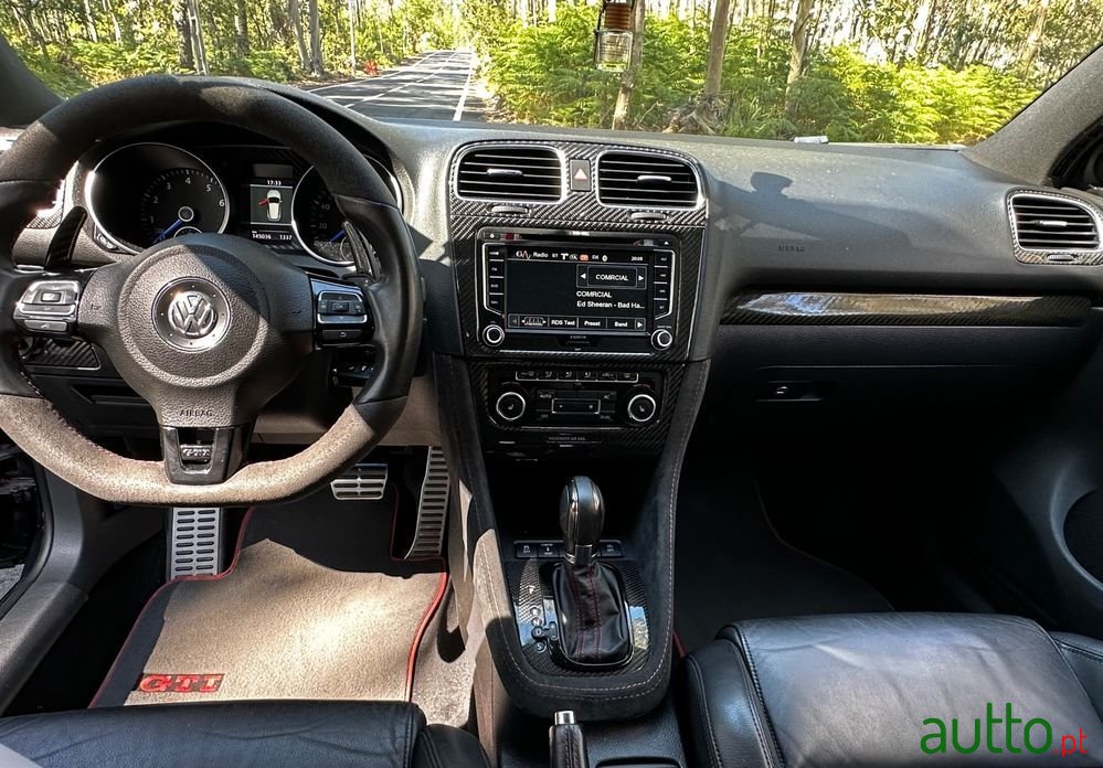 2011' Volkswagen Golf 2.0 Gti Dsg photo #5