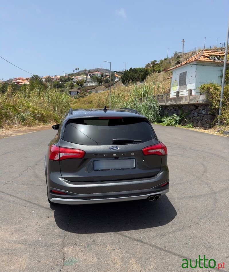 2020' Ford Focus Sw photo #4