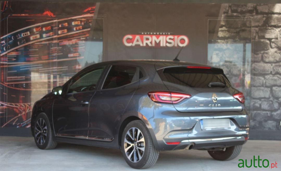 2020' Renault Clio photo #5