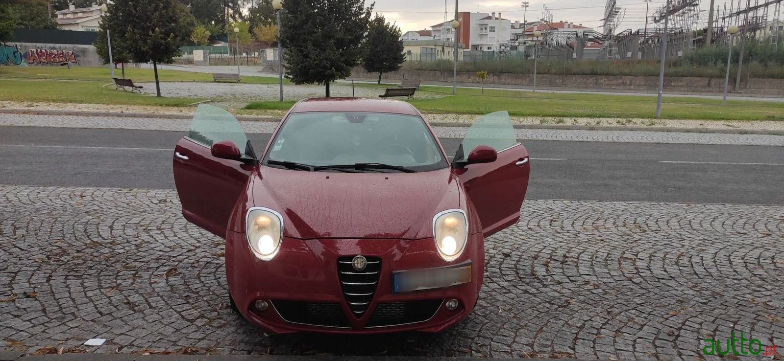 2014' Alfa Romeo MiTo photo #2