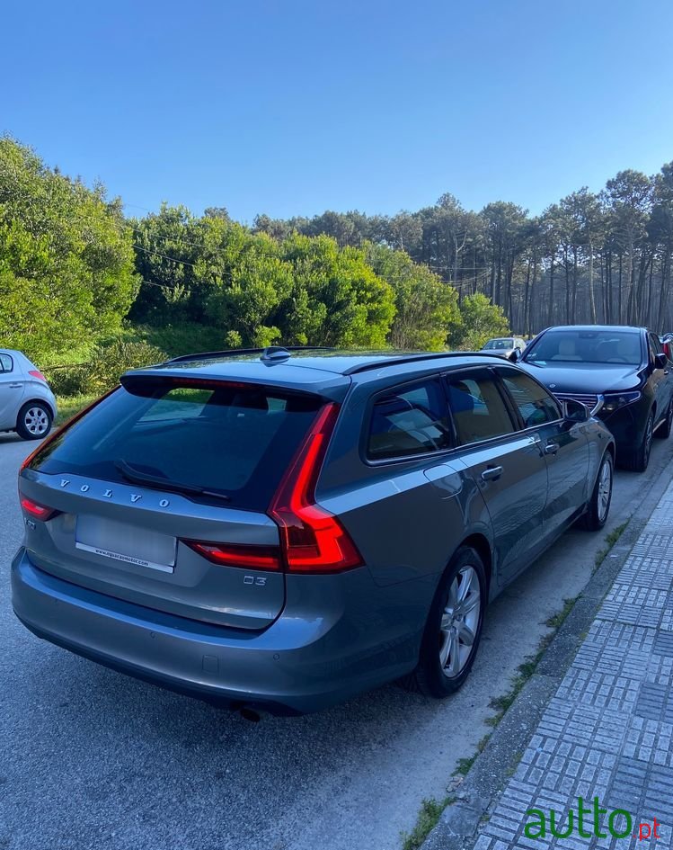 2017' Volvo V90 D3 Geartronic photo #6