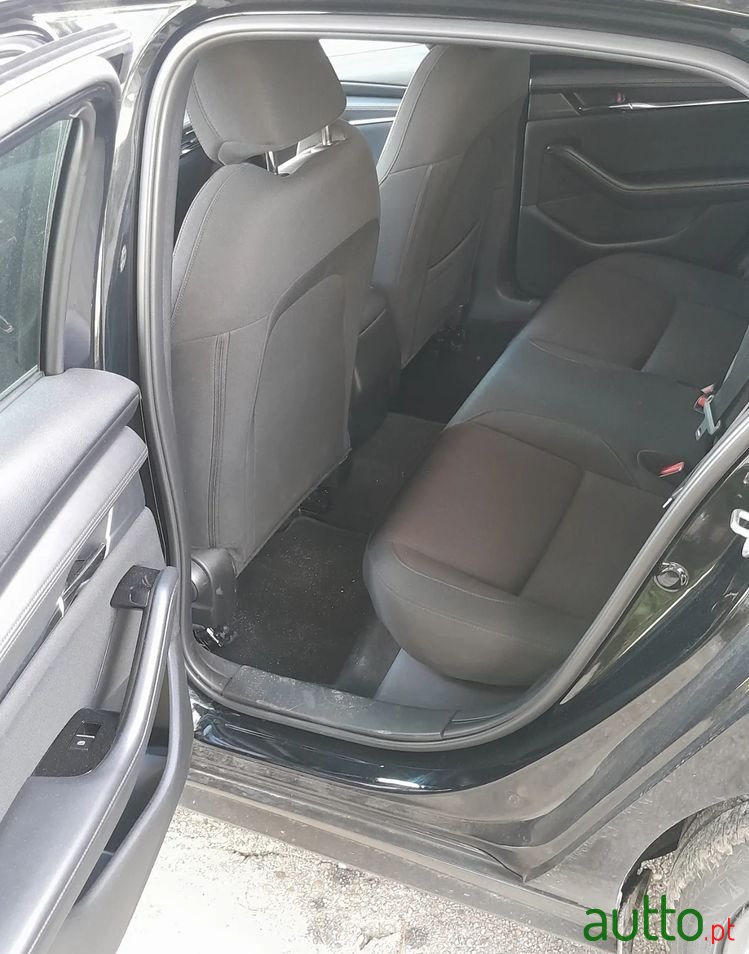 2019' Mazda 3 photo #3