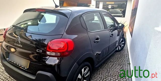 2019' Citroen C3 1.2 Puretech Feel photo #4