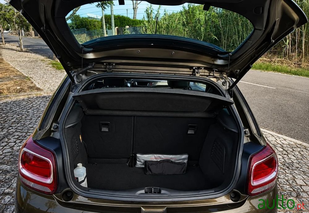 2014' Citroen DS3 photo #6