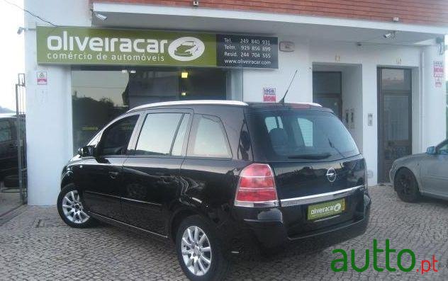 2006' Opel Zafira 1.9 Cdti Enjoy photo #1
