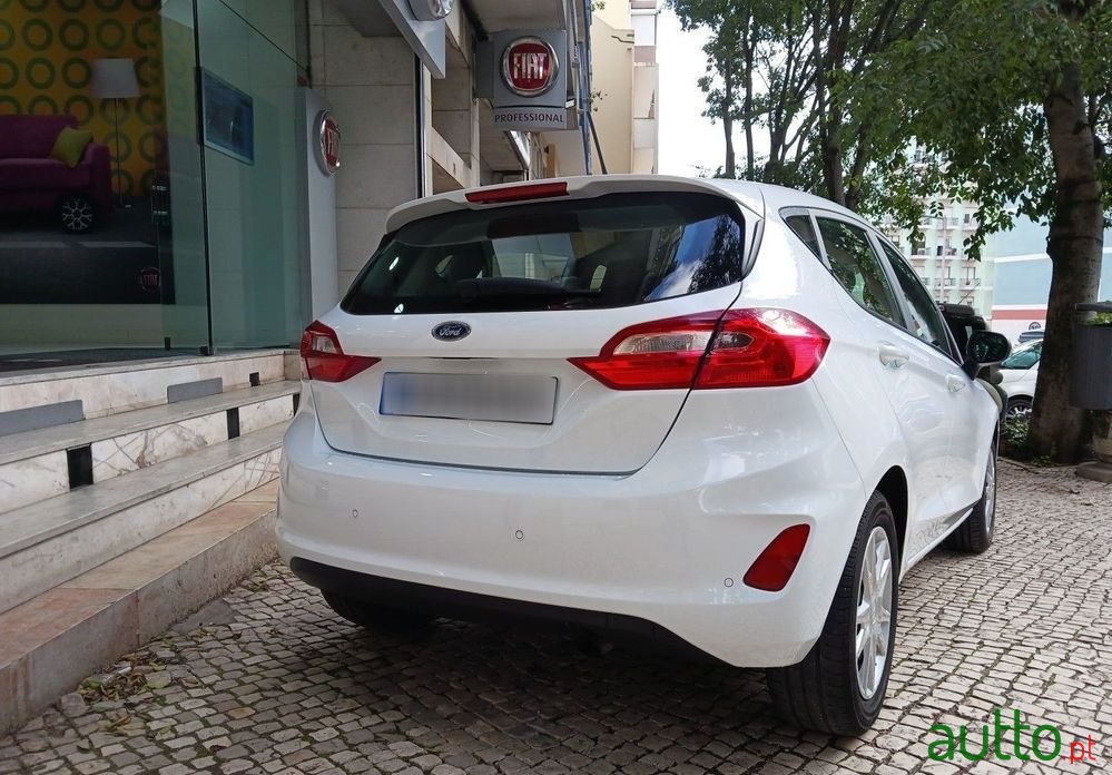 2018' Ford Fiesta photo #5