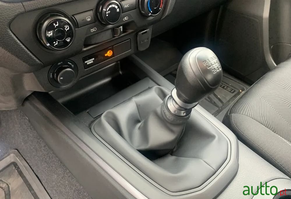 2022' Isuzu D-Max photo #5