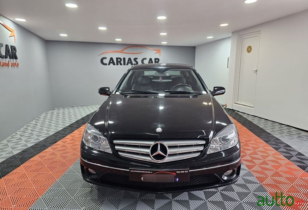 2010' Mercedes-Benz Classe Cdi photo #3