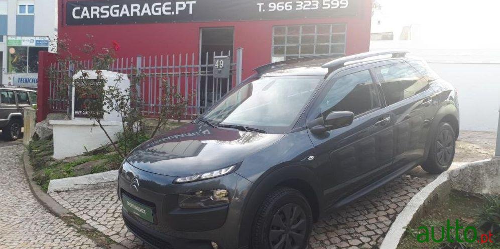 2015' Citroen C4 Cactus photo #1