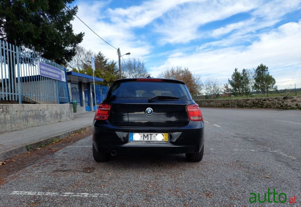 2012' BMW 118 photo #3