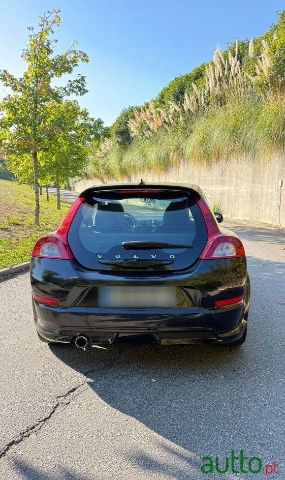 2011' Volvo C30 D2 Rdesign Edition photo #3