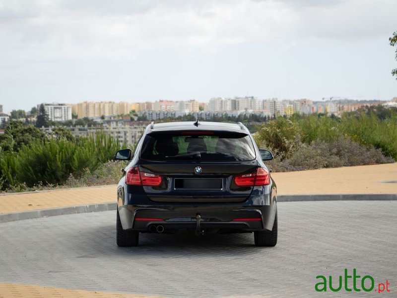 2013' BMW 318 D Touring Pack M photo #5