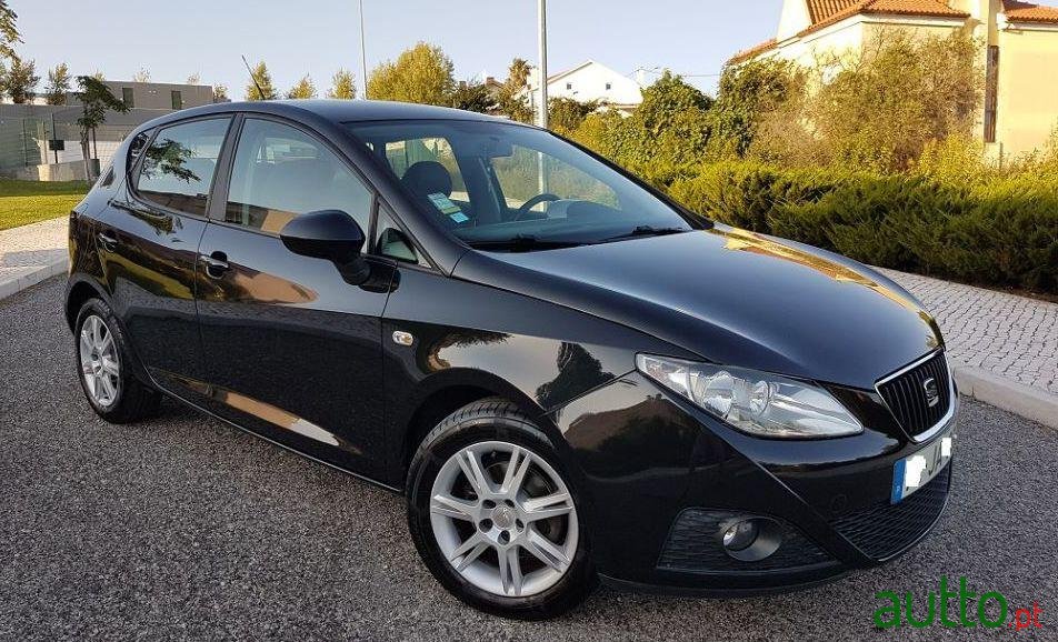 2010' SEAT Ibiza 1.2I Style photo #2