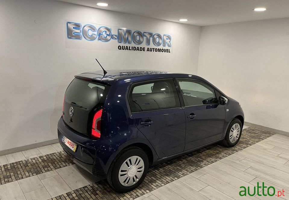 2015' Volkswagen Up photo #2