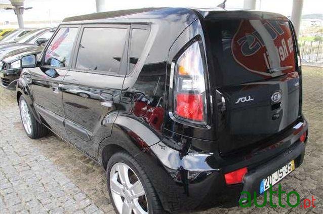 2010' Kia Soul 1.6 Crdi Ex photo #1