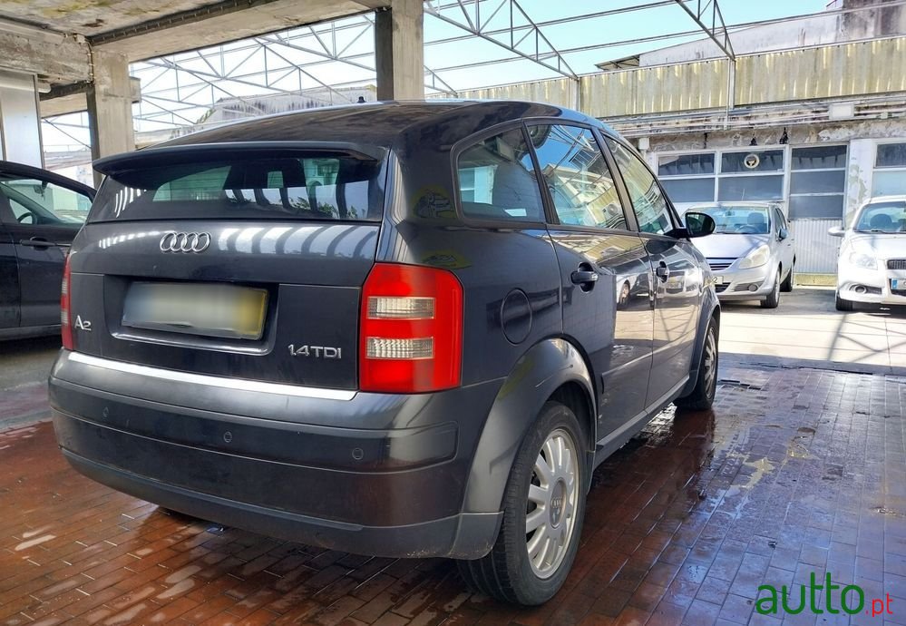 2002' Audi A2 photo #1