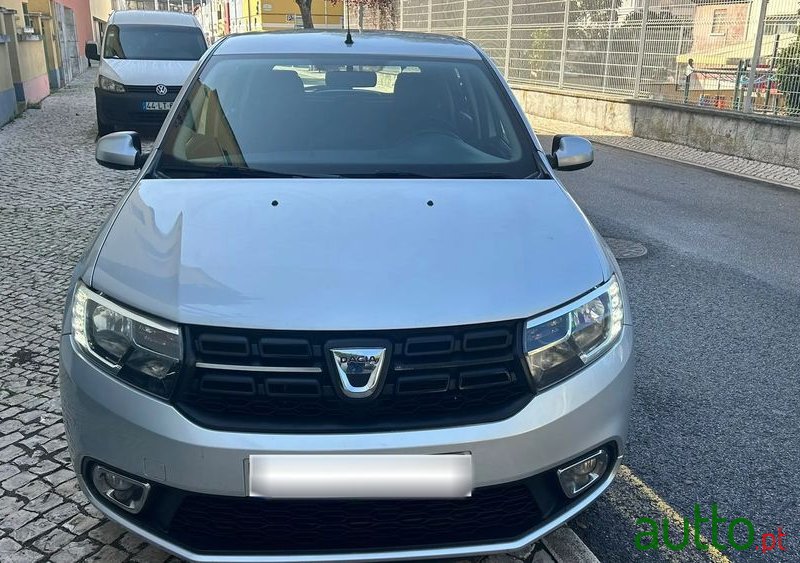 2017' Dacia Sandero Comfort photo #4