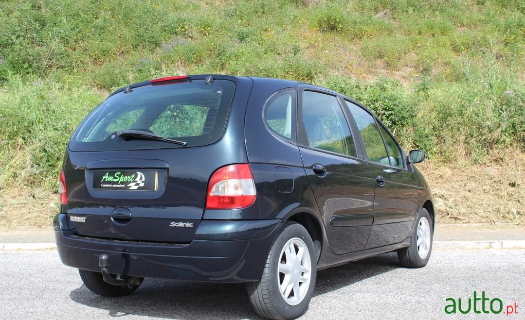 2002' Renault Scenic photo #4
