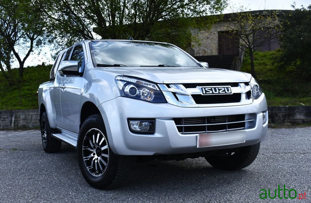 2016' Isuzu D-Max photo #3
