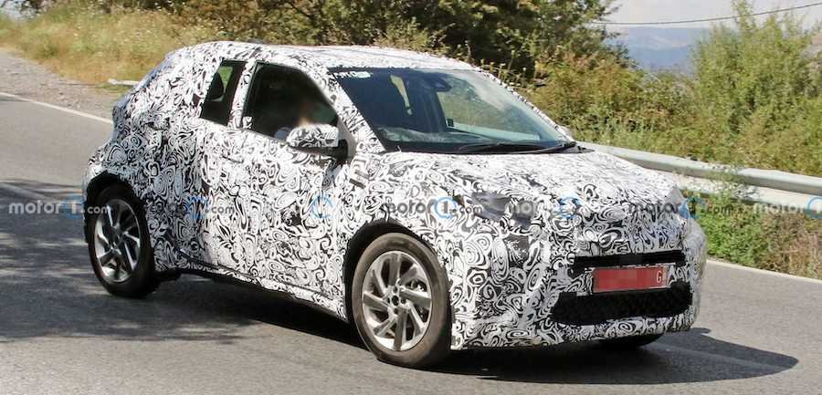 Next-Gen Toyota Aygo Spied With Production Body And Lights