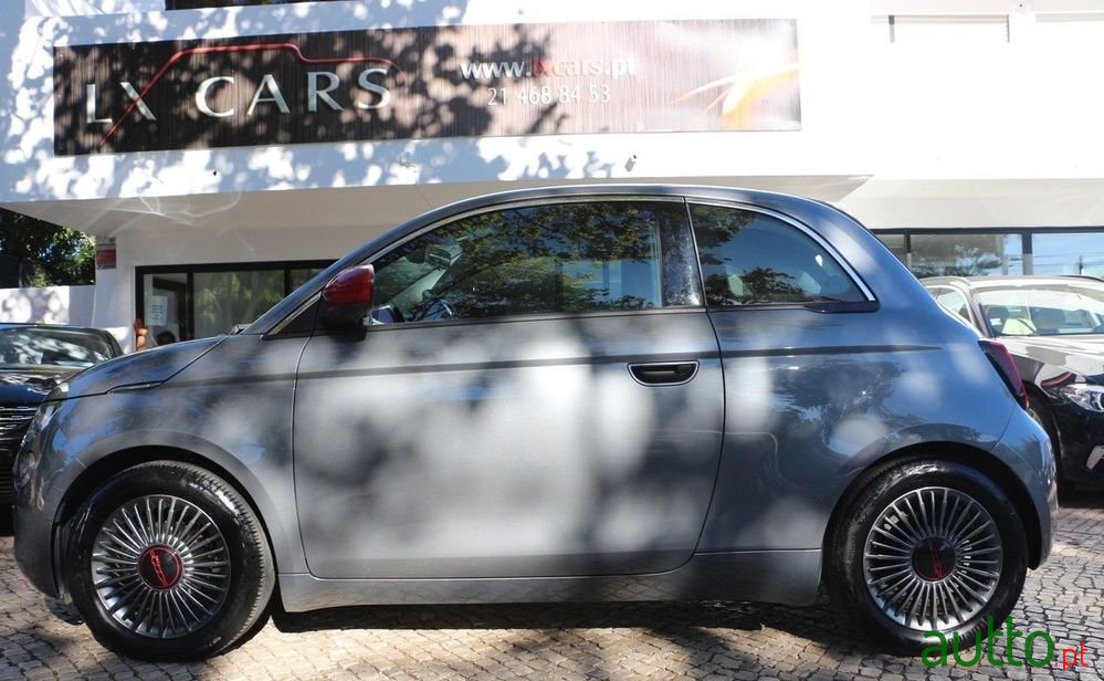 2021' Fiat 500E C (Red) photo #4