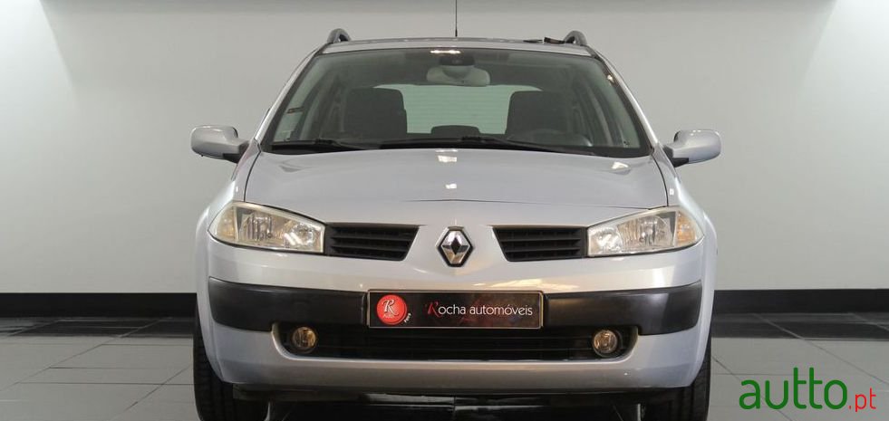 2004' Renault Megane photo #2