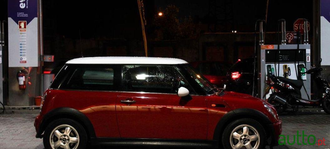 2003' MINI Cooper One photo #2