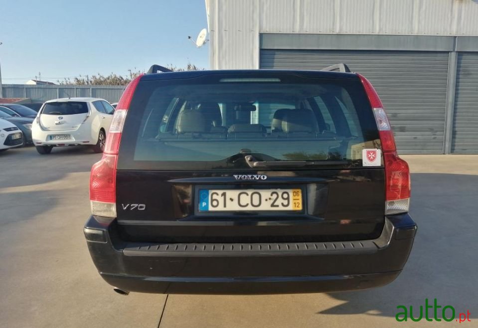 2006' Volvo V70 photo #6