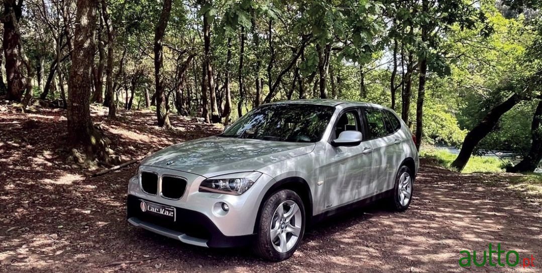 2011' BMW X1 photo #1