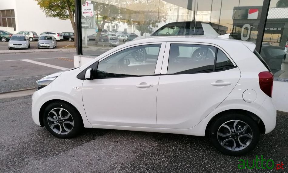 2020' Kia Picanto photo #2