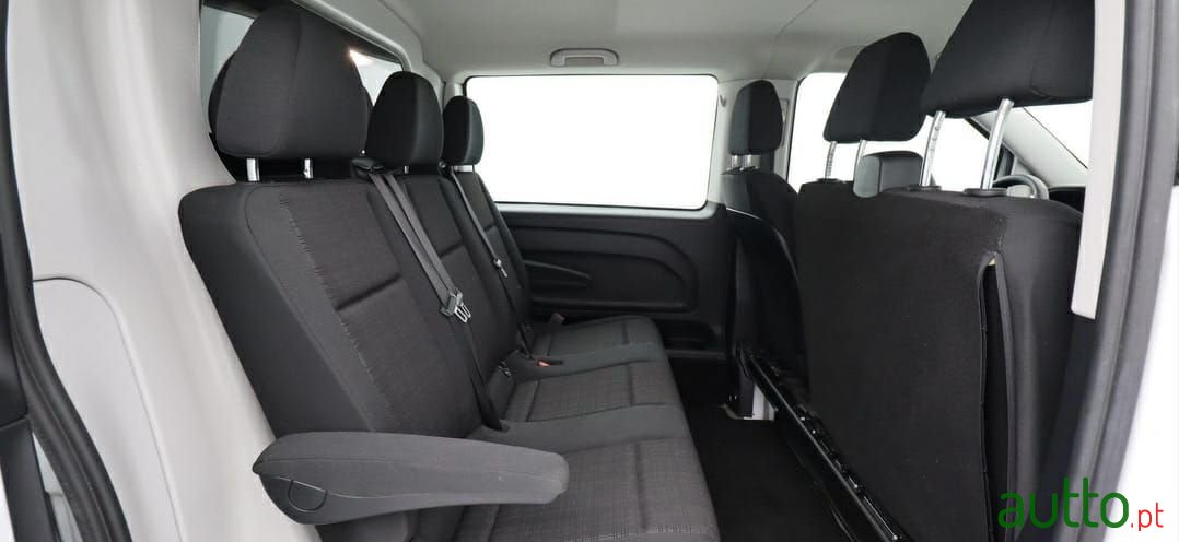 2020' Mercedes-Benz Vito photo #4