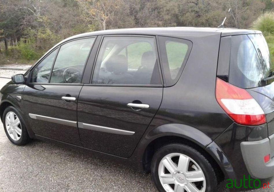 2004' Renault Scenic photo #1