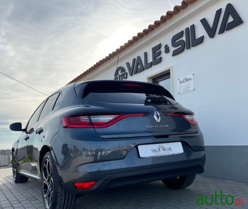 2018' Renault Megane photo #6