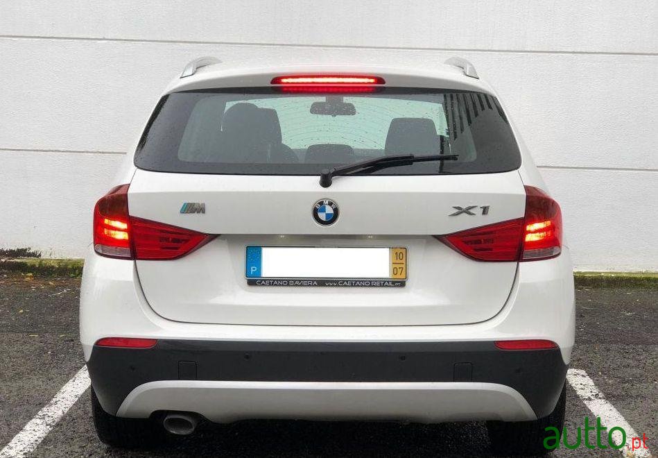 2010' BMW X1 Nacional photo #2