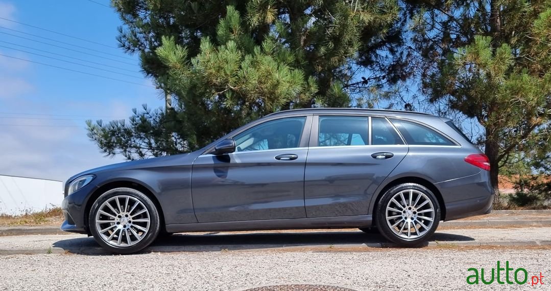 2016' Mercedes-Benz C-220 photo #1